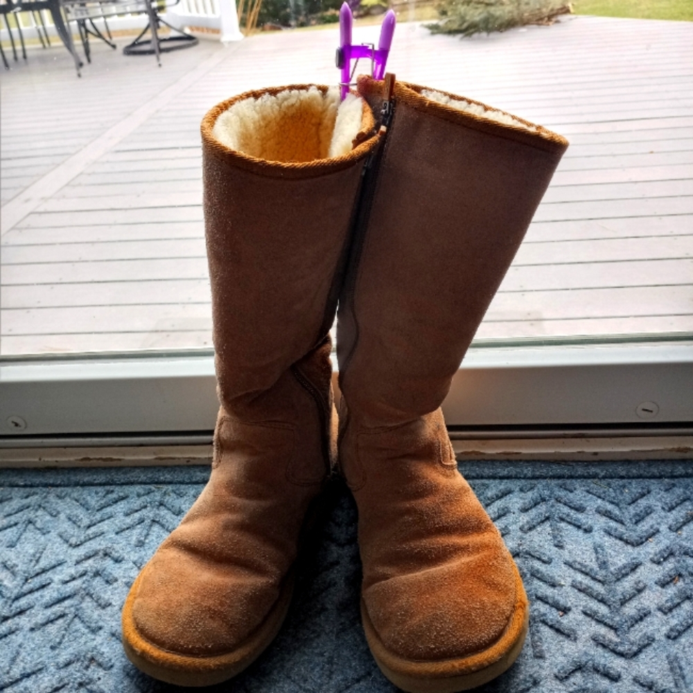 UGG light brown womens zip up boots.